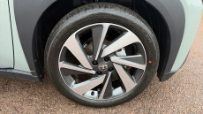 Toyota Aygo X 1.0 VVT-i Edge 5dr Petrol Hatchback